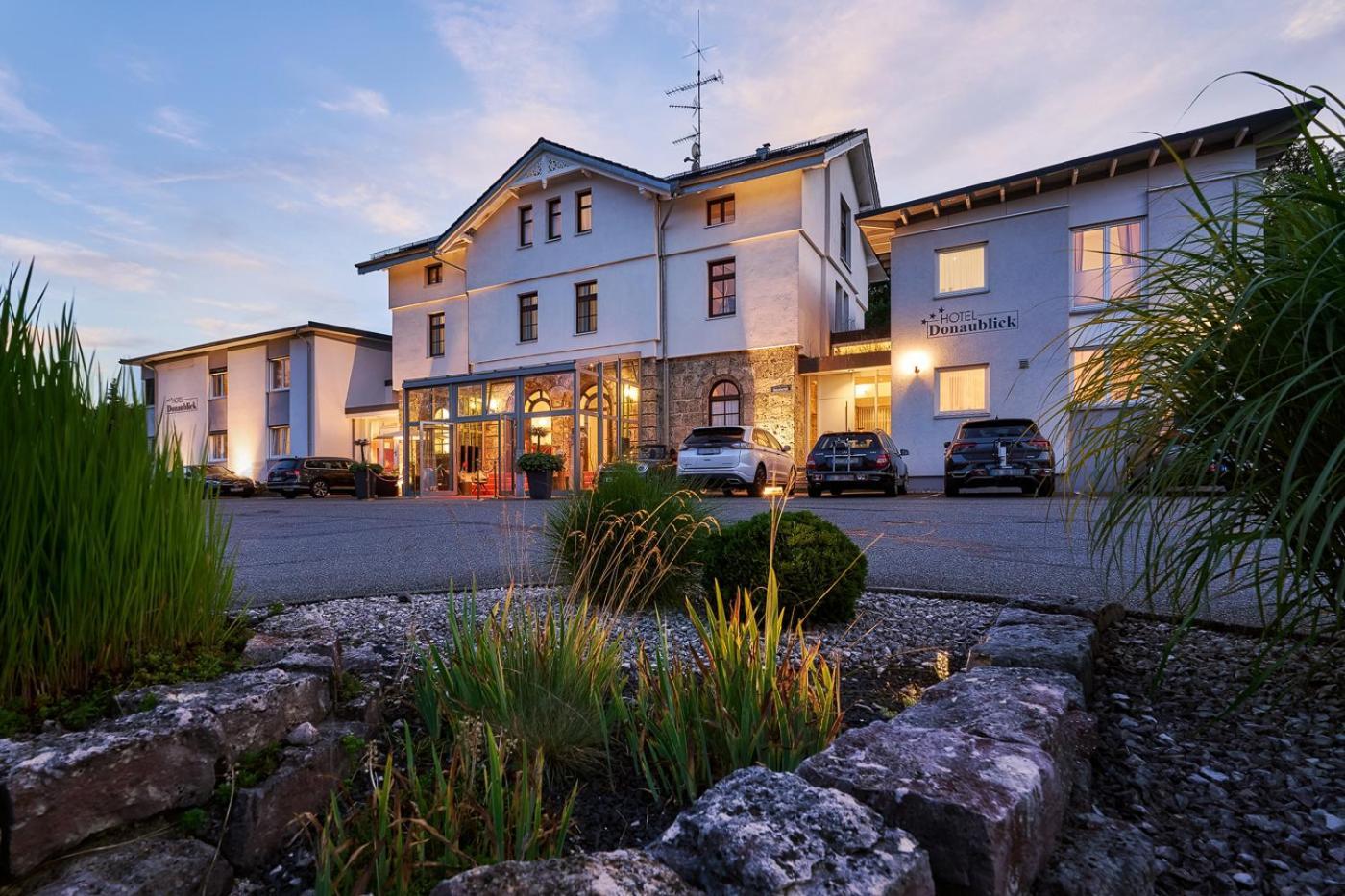 Hotel Donaublick Scheer Buitenkant foto